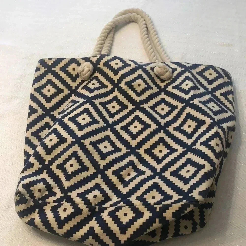 Summer & Rose tote.